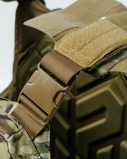 bystrosbros-phantom-na-plecho-dlya-zhileta-ares