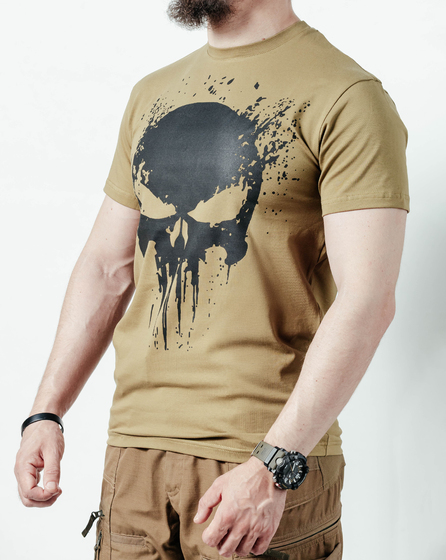 futbolka-milgear-karatel